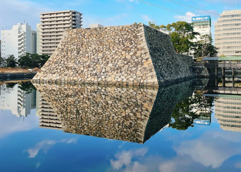 Takamatsu Castle Park, Japan